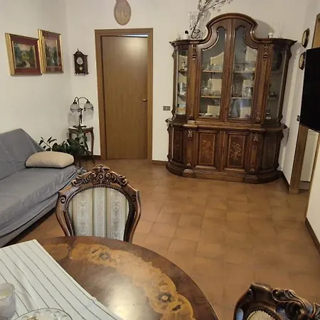 Eur Fenix Free Parking Family Roma